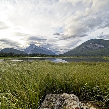 Banff Alberta Vermillion Lake.jpg